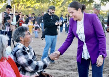 Rehabilita Ayuntamiento de La Paz campo deportivo en Calafia