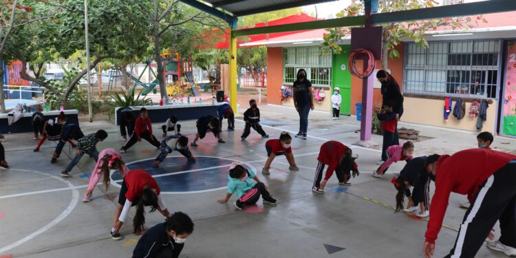 REFUERZA EDUCACIÓN FÍSICA APRENDIZAJES ACADÉMICOS