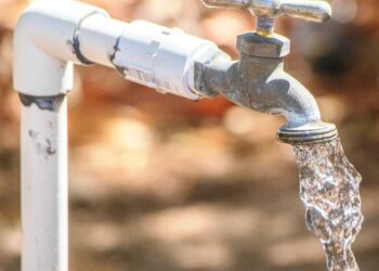Suministradas 105 colonias con servicio de agua potable por red, el 17 de enero: OOMSAPAS La Paz