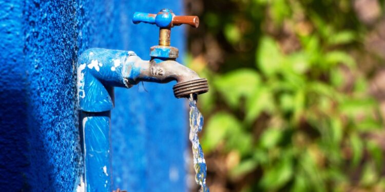 Suministradas 106 colonias con servicio de agua potable por red, el 21 de enero: OOMSAPAS La Paz