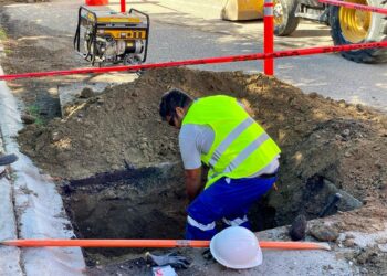 Se el banderazo de inicio a las obras para sustituir 1 mil tomas domiciliarias de la colonia Miramar en Cabo San Lucas