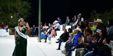 se llevó a cabo la coronación de la reina Kasandra I y de la princesa Alexa, como parte de las Fiestas Tradicionales La Candelaria 2024.