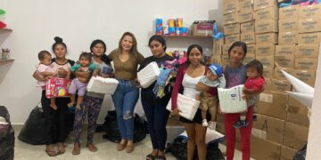 Sistema Municipal DIF Los Cabos continúa brindando las pláticas semanales a madres adolescentes, así como dotándoles de leche y pañales para sus bebés.