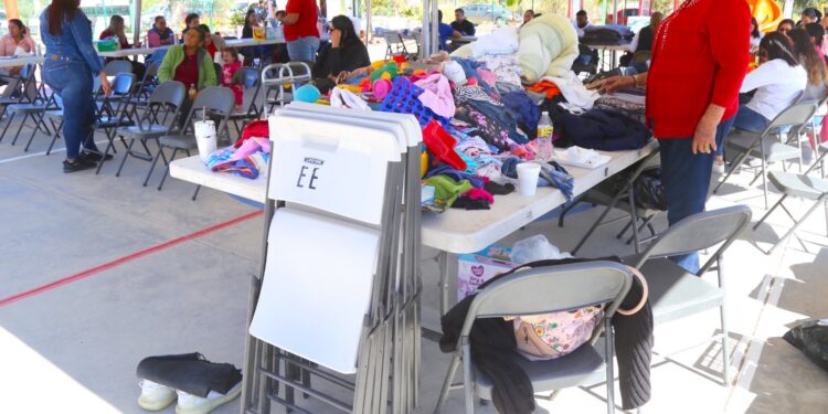 Los Cabos implementó en la delegación de Santiago el programa “DIF en tu Colonia”