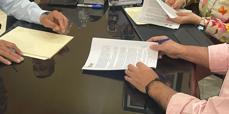 Llevaron a cabo la firma del convenio de colaboración para el desarrollo del proyecto del Centro Oncológico de Los Cabos.