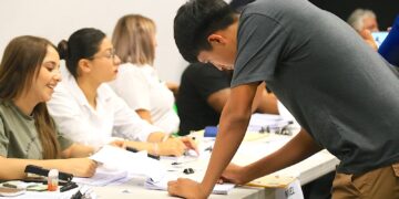 Apoyos Económicos a Estudiantes o Becas que aun no pasan a cobrar el recurso que tienen como fecha límite el viernes 09 de febrero del presente año, en un horario de 8:30 de la mañana hasta las 2:30 de la tarde en cualquiera de las oficinas de la dependencia municipal en la cabecera municipal y las cuatro delegaciones