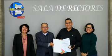 Egresado de la UABCS recibe Premio Ceneval al Desempeño de Excelencia EGEL