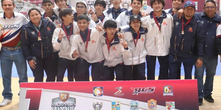 Conquistan 45 medallas deportistas paceños en la segunda jornada de la Etapa Estatal