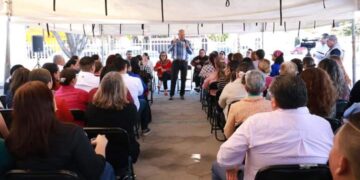 RECONOCE GOBERNADOR VMCC, ACCIONES DE ASISTENCIA SOCIAL DEL SEDIF