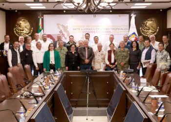PRESENTAN EN BCS, NUEVO PROTOCOLO DE ACTUACIÓN POR AMENAZA DE HURACÁN EN TERRITORIO NACIONAL