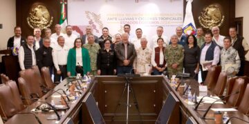 PRESENTAN EN BCS, NUEVO PROTOCOLO DE ACTUACIÓN POR AMENAZA DE HURACÁN EN TERRITORIO NACIONAL
