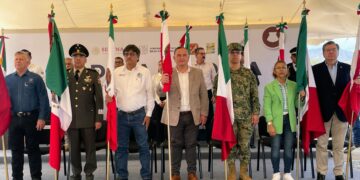 REALIZA GOBIERNO DEL ESTADO CEREMONIA CÍVICA DEL DÍA DE LA BANDERA