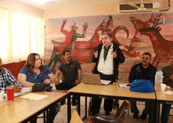 CONSOLIDAN DOCENTES DE BCS PLANES Y PROGRAMAS DE LA NEM, EN CONSEJO TÉCNICO 