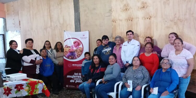 PREVENCIÓN DEL DELITO IMPARTE PLÁTICAS EN COLONIAS DEL NORTE DEL ESTADO