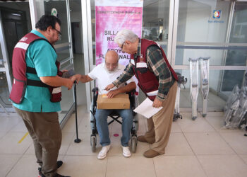 ENTREGA BENEFICENCIA PÚBLICA APOYOS DE MOVILIDAD PARA PERSONAS CON DISCAPACIDAD