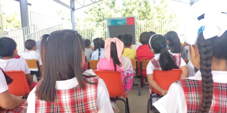 Títeres por los Derechos: Promoviendo la Sensibilización Infantil en Los Cabos