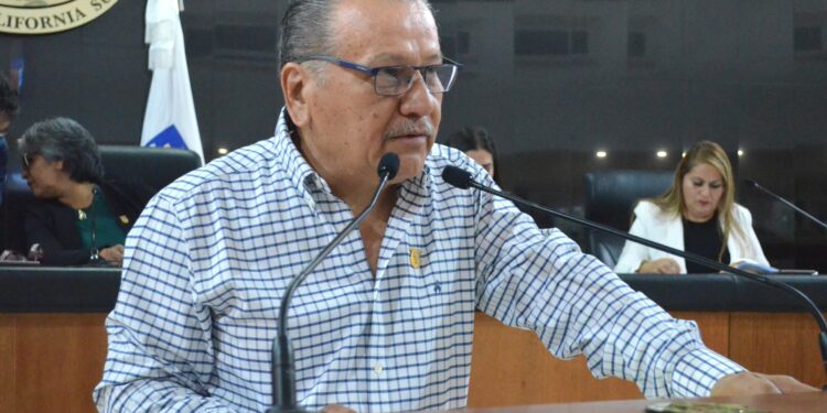 Piden para San Carlos un muelle turístico digno