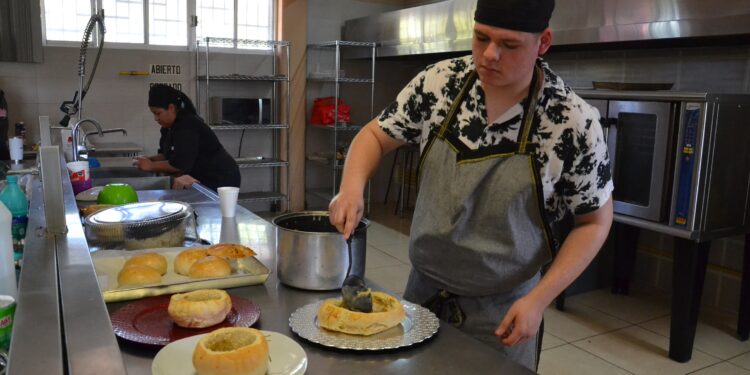 INVITA ICATEBCS A CURSOS CON INICIO EN ABRIL