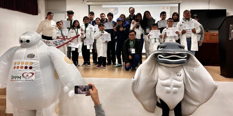 PARTICIPAN JÓVENES SUDCALIFORNIANOS EN CONCURSO DE CIENCIA Y TECNOLOGÍA