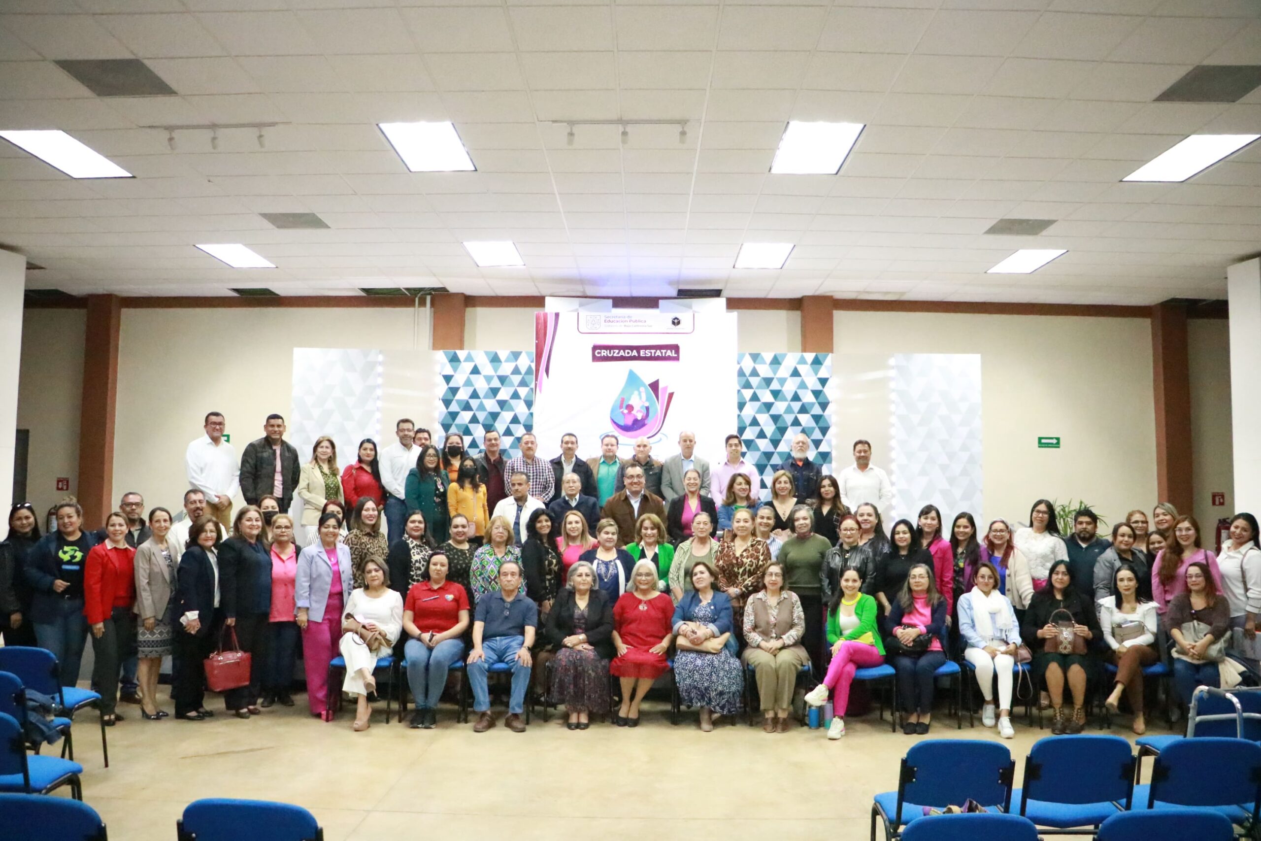 REALIZAN  FORO “LAS MUJERES Y EL AGUA”