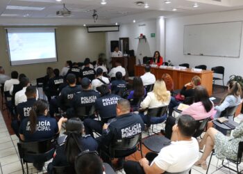 GOBIERNO DE BCS CAPACITA A PERSONAL OPERADOR DEL SISTEMA DE JUSTICIA PENAL