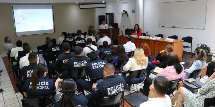 GOBIERNO DE BCS CAPACITA A PERSONAL OPERADOR DEL SISTEMA DE JUSTICIA PENAL