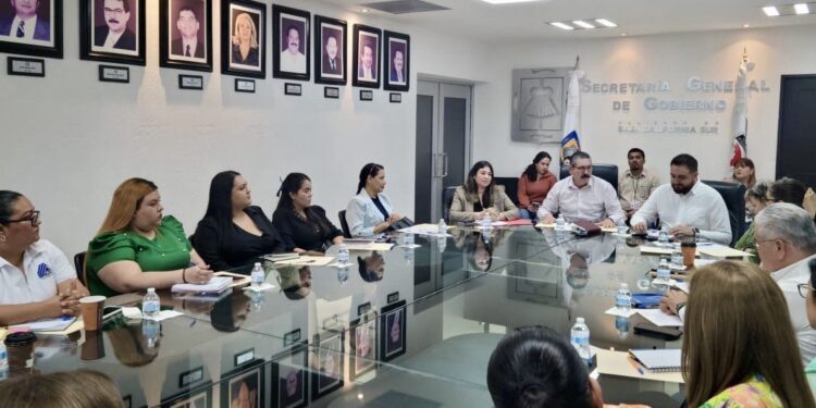 SESIONA GRUPO ESTATAL PARA PREVENIR EMBARAZOS EN ADOLESCENTES