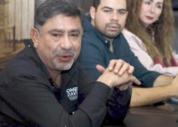 Más becas a niños y jóvenes para consolidar la transformación: Homero Davis