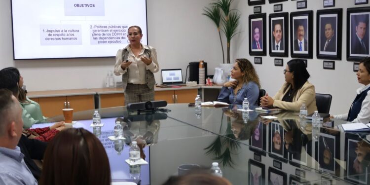 SE REÚNEN ENLACES DE DERECHOS HUMANOS Y PLANEACIÓN DE LAS DEPENDENCIAS ESTATALES