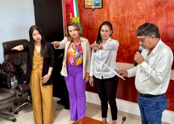 Por unanimidad de votos hacer entrega de los nombramientos y toma de protesta de ley a las personas que estarán representando la Sindicatura Municipal