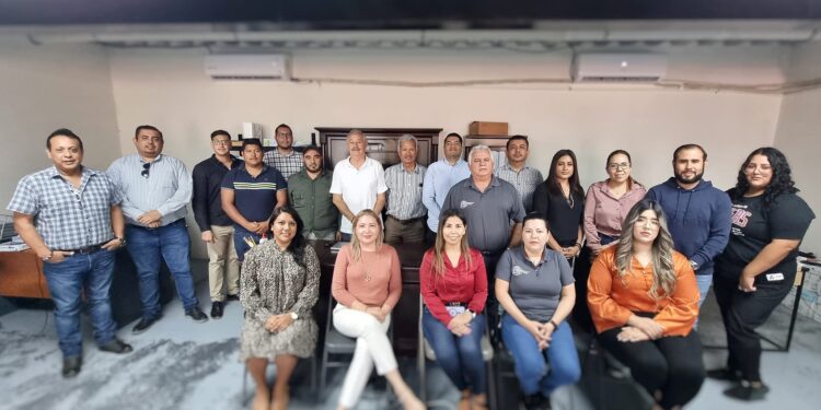 Personal de la Contraloría Municipal de Los Cabos, imparte capacitaciones a personas servidoras públicas