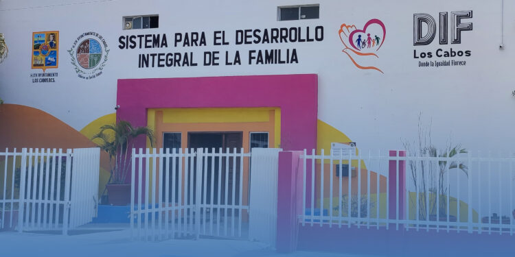 El Autismo, que se conmemora este 02 de abril Los Cabos, se unirá a esta celebración iluminando en color azul todos sus edificios