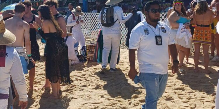 Recorridos de supervisión y vigilancia en las diferentes playas públicas