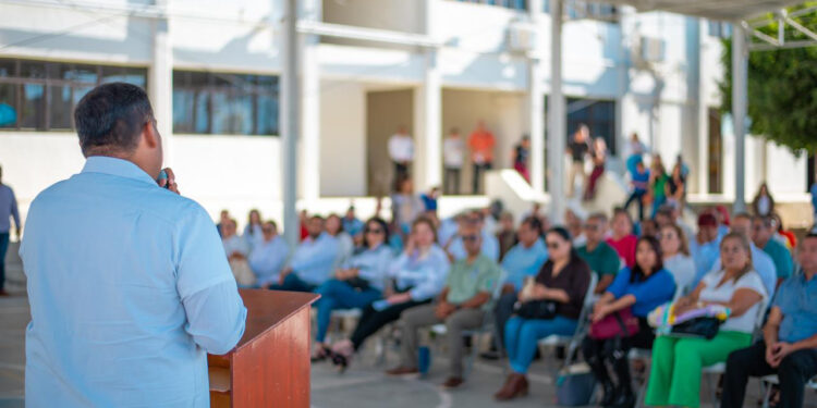 Ceremonia cívica en la Delegación de Cabo San Lucas. 