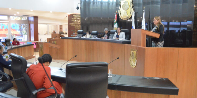 Buscan incorporar en la Ley Burocrática de BCS descansos obligatorios de febrero, marzo y noviembre                             