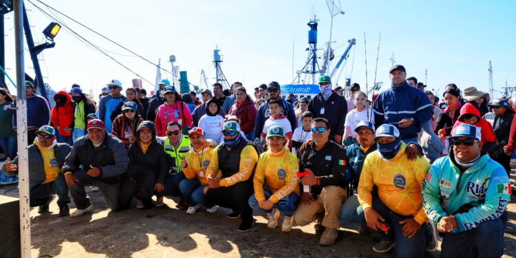 FESTEJAN EL DÍA DEL NIÑO Y LA NIÑA EN PUERTO SAN CARLOS CON TERCER TORNEO DE PESCA INFANTIL 