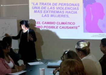CAPACITAN A SERVIDORES PÚBLICOS EN MATERIA DE TRATA DE PERSONAS