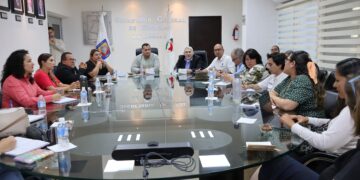 SE REÚNEN ORGANIZACIONES CIVILES CON AUTORIDADES DE GOBIERNO ESTATAL