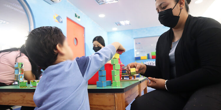 PRUEBAS REALIZADAS EN CEREDI CONTRIBUYEN A LA DETECCIÓN DEL AUTISMO