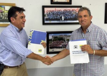 Universidad de Tijuana y El Pueblo TVe firman convenio para debates políticos en Baja California Sur