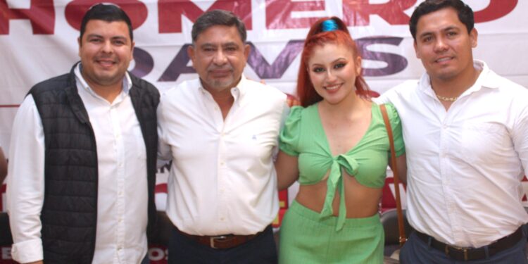 Invita Homero Davis a jóvenes a alzar la voz, participar y trabajar unidos