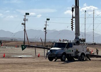 Comisión Federal de Electricidad en estrecha colaboración con los tres niveles de Gobierno, llevaron a cabo una demostración de maniobras en campo