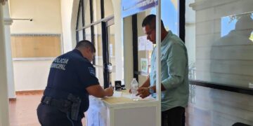 Las personas servidoras públicas han dado cumplimiento al trámite de la declaración, patrimonial, un documento crucial que refleja el compromiso con la transparencia y la integridad en la gestión pública.