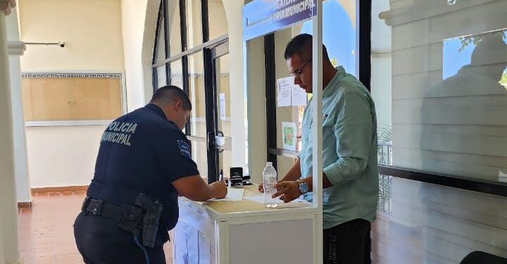 Las personas servidoras públicas han dado cumplimiento al trámite de la declaración, patrimonial, un documento crucial que refleja el compromiso con la transparencia y la integridad en la gestión pública.