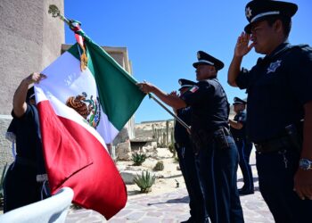 Ceremonia Cívica para conmemorar el 162° aniversario de la  Batalla de Puebla y el 119° aniversario del Faro Viejo de Cabo Falso en la Delegación de Cabo San Lucas. 