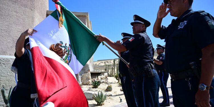 Ceremonia Cívica para conmemorar el 162° aniversario de la Batalla de Puebla y el 119° aniversario del Faro Viejo de Cabo Falso en la Delegación de Cabo San Lucas.