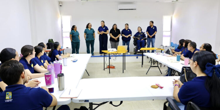 Se llevó a cabo una plática titulada “Prevención e Intervención de Conductas Problemáticas“