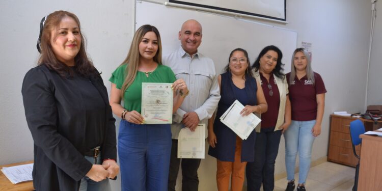 ICATEBCS CLAUSURA CURSO DE EXCEL PARA PERSONAL DE LA JUNTA ESTATAL DE CAMINOS