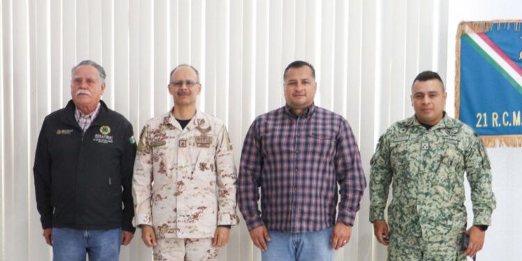 ATIENDE GOBIERNO DE BCS TEMAS DE SEGURIDAD Y PROTECCIÓN CIVIL EN EL MUNICIPIO DE MULEGÉ