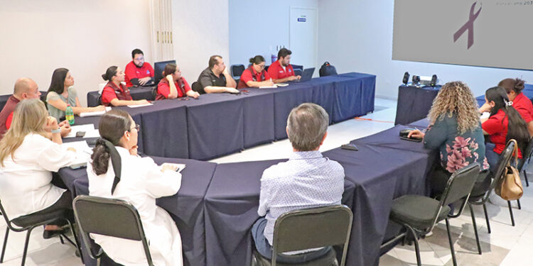 SALUD CAPACITÓ A COLECTIVOS LGBTTTI+ EN PRUEBAS RÁPIDAS DE VIH